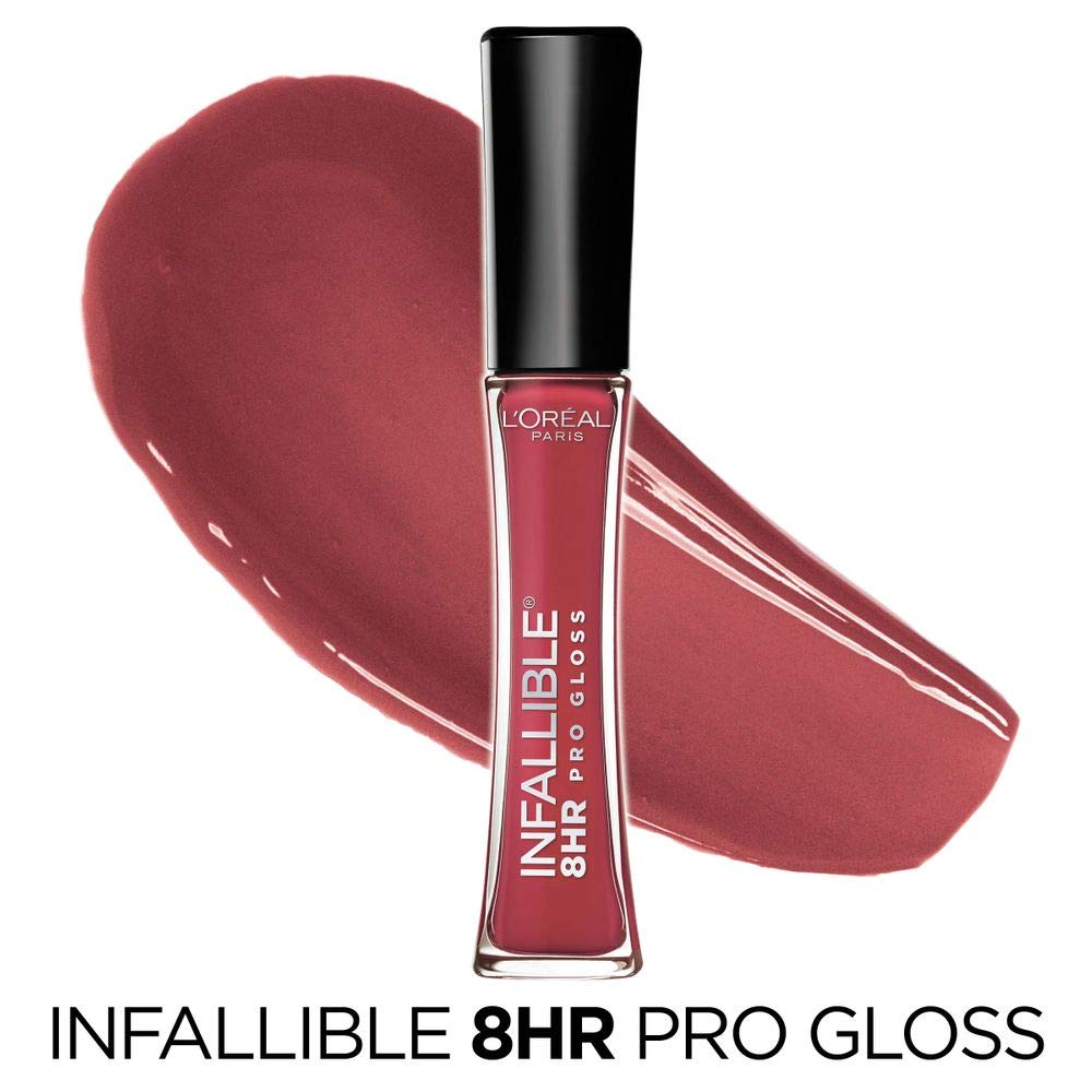 L'Oréal Paris close-up of Petit Coeur applicator for precise, smooth application benefit