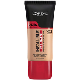 L'Oreal Paris front bottle showing label and shade, clear product identification benefit