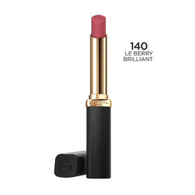 L'Oreal Paris close-up of slim bullet tip for precise lining and controlled application
