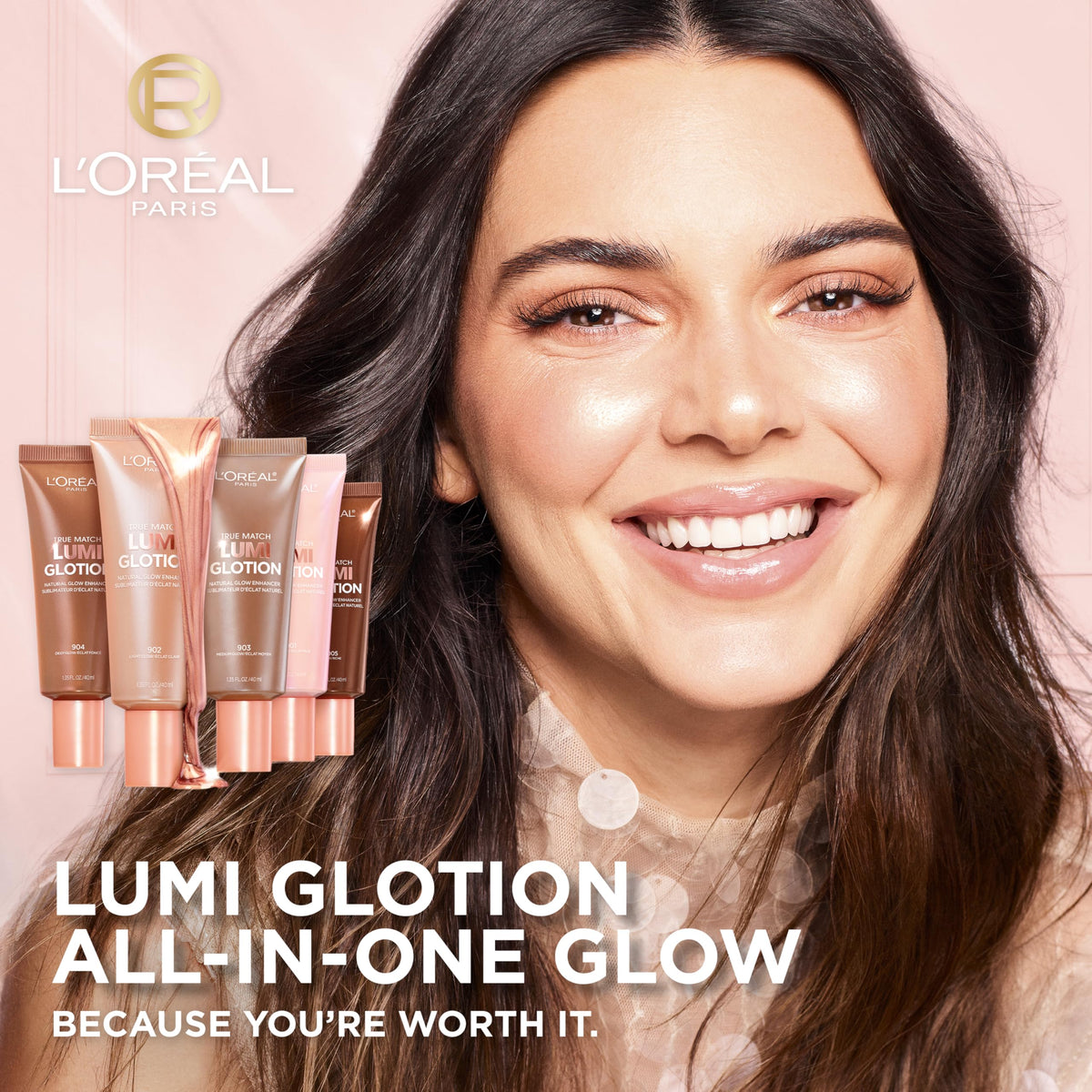 L'Oreal Paris application on cheek demonstrating blended highlight