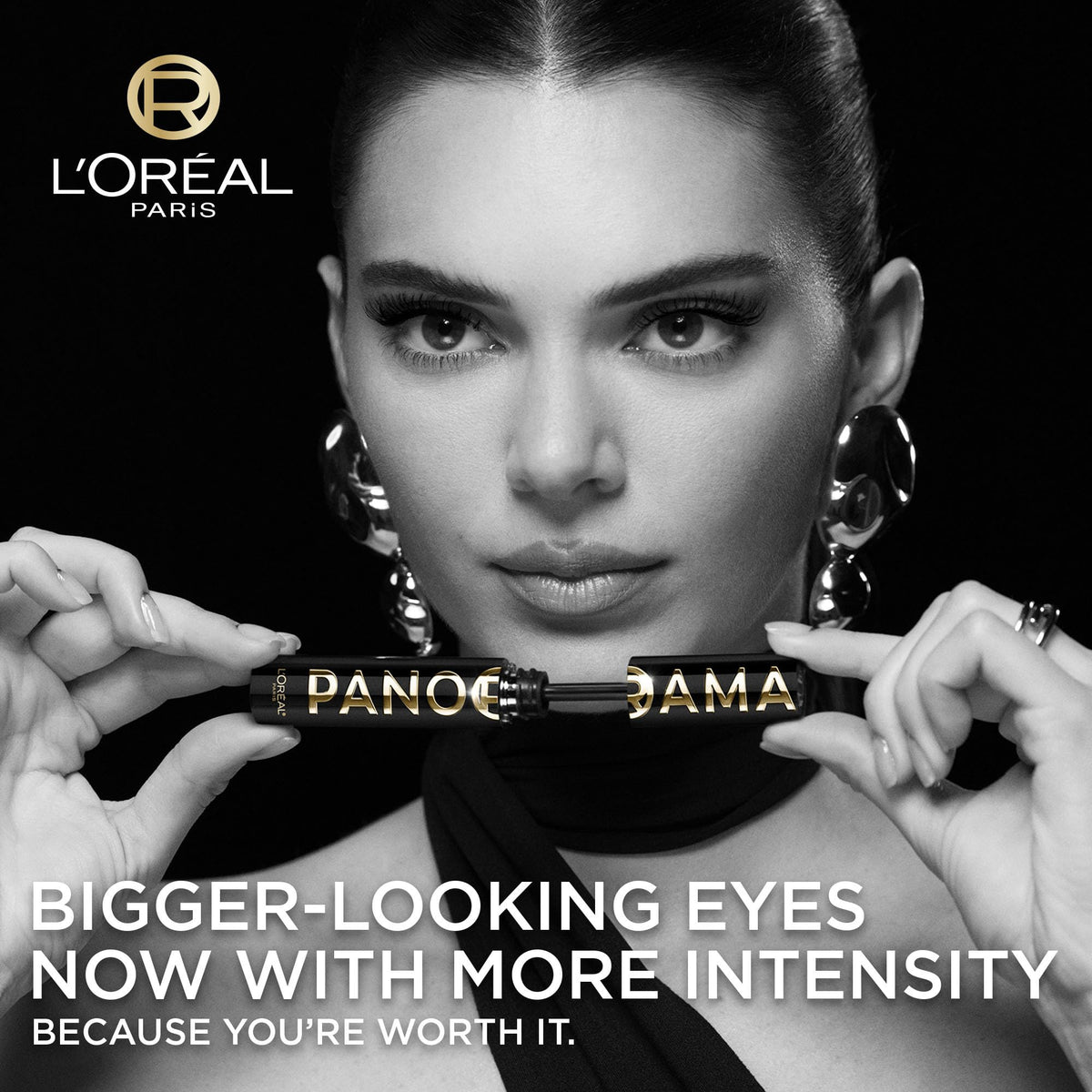 L'Oreal Paris Panorama texture swipe reveals creamy, intense black pigment for full coverage