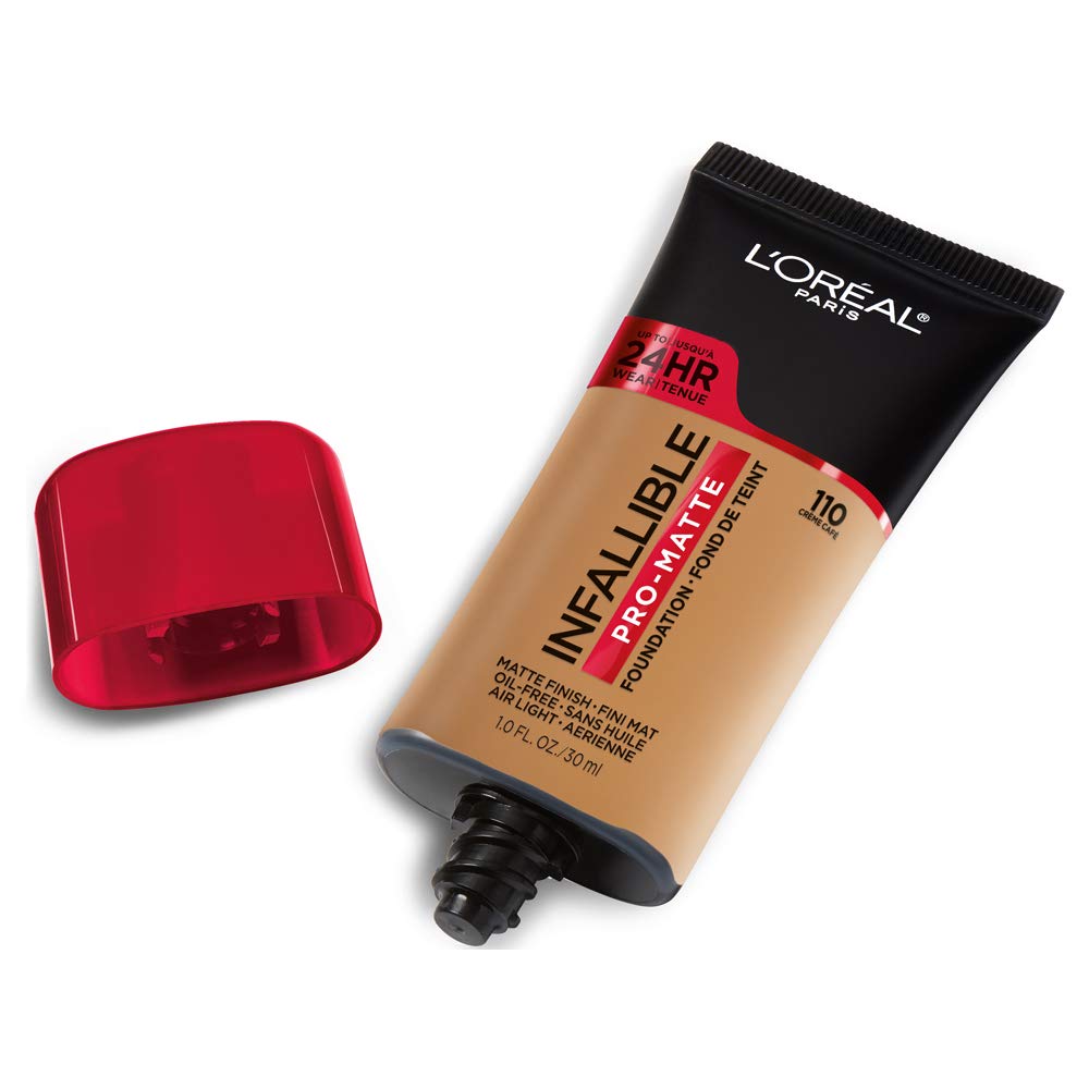 L'Oreal Paris creamy foundation texture on pump highlighting easy blending
