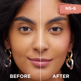 L'Oreal Paris powder texture macro highlighting super-blendable, soft finish