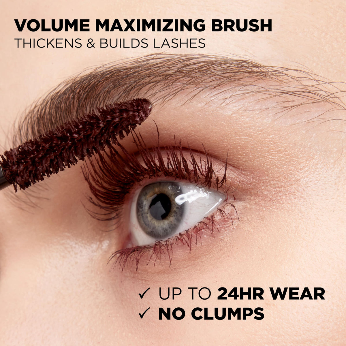L'Oreal Paris formula texture on wand tip highlighting clump-free conditioning