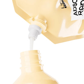 L'Oréal Professionnel Paris wet hair after rinse showing restored shine