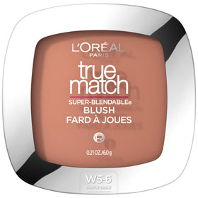 L'Oreal Paris compact front view showing shade and packaging benefits
