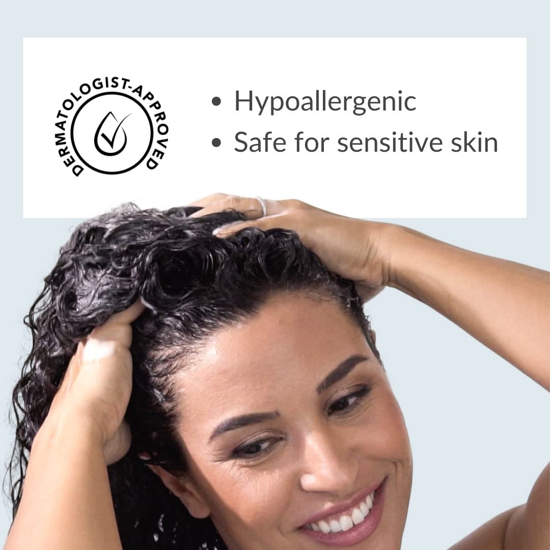 Love Ur Curls shampoo lather texture close-up showing gentle foam and hydration