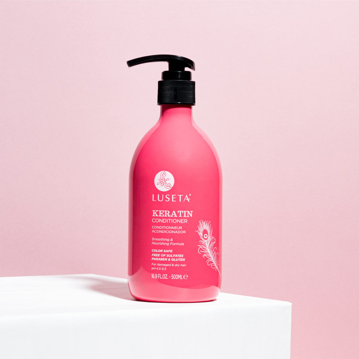 LUSETA conditioner in hair-routine demonstrating detangling benefit