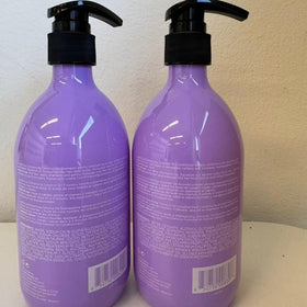 Luseta size scale comparison showing 16.9 fl oz travel-friendly bottles