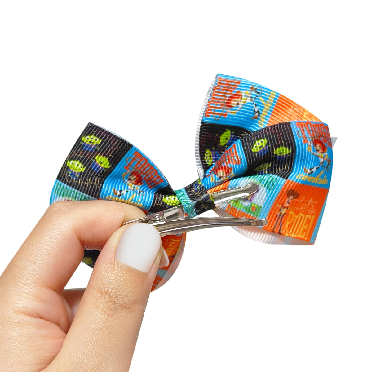 LUV HER clip mechanism detail showing non-slip alligator teeth for secure hold