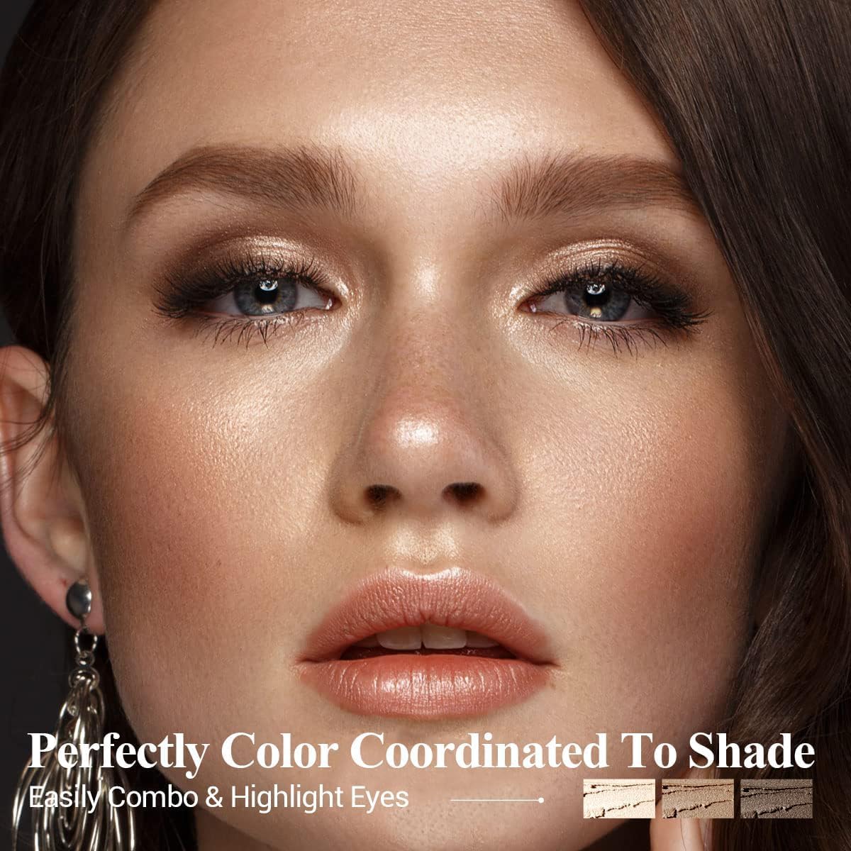 LUXAZA PRO close-up of creamy pencil tip texture, smooth glide for easy application