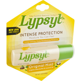 Lypsyl close-up of oversized application tip for even coverage and easy glide