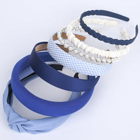 LYroo close knit texture of padded band highlighting comfortable soft feel