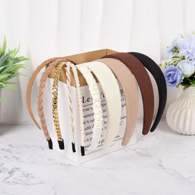 LYroo close-up of wide fabric headband highlighting soft comfort