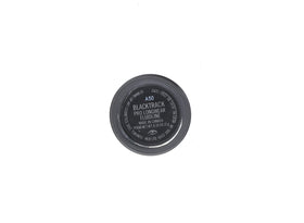 M.A.C. fluidline blacktrack creamy texture close-up illustrating smooth application