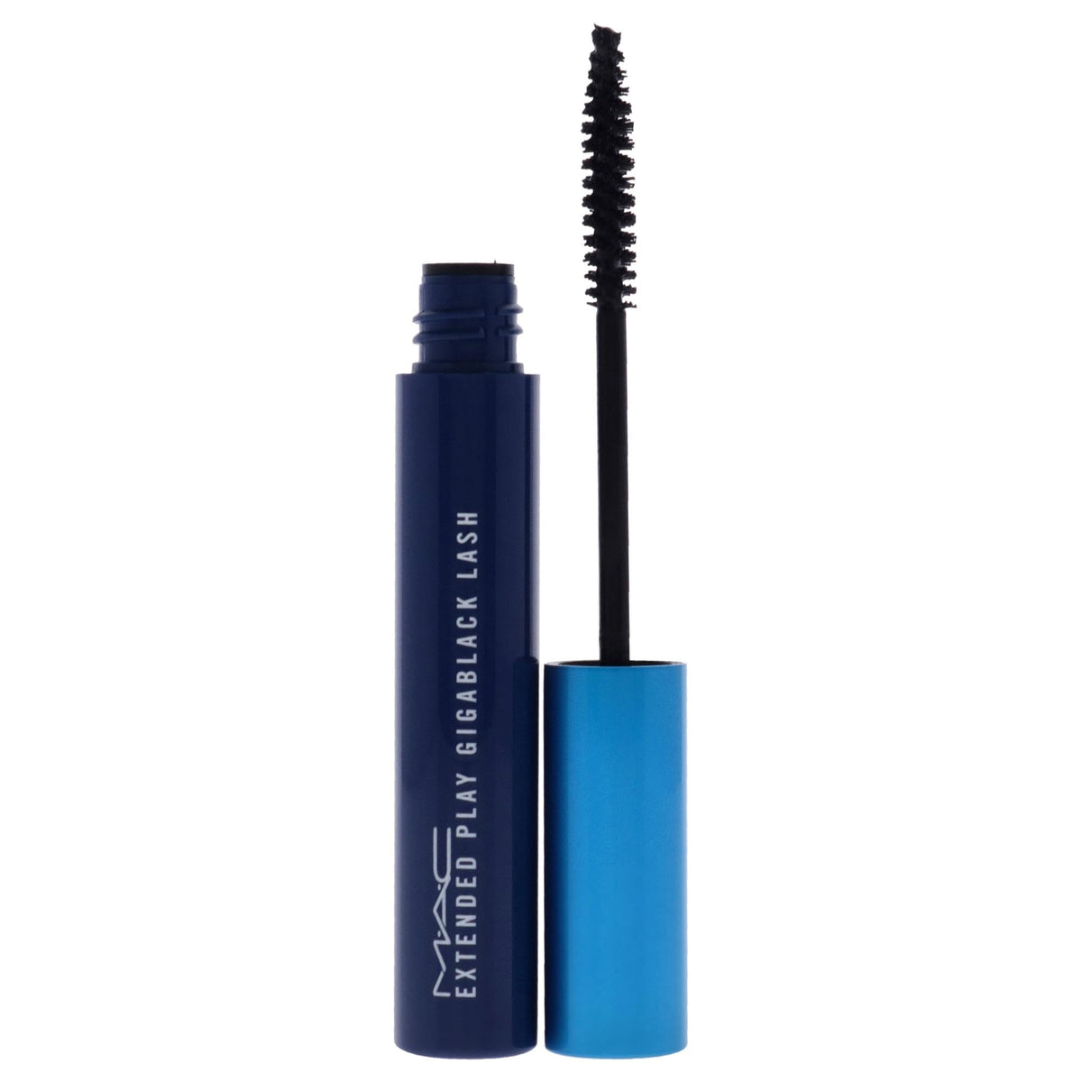MAC extended play gigablack precision brush close-up showing fine bristles for separation