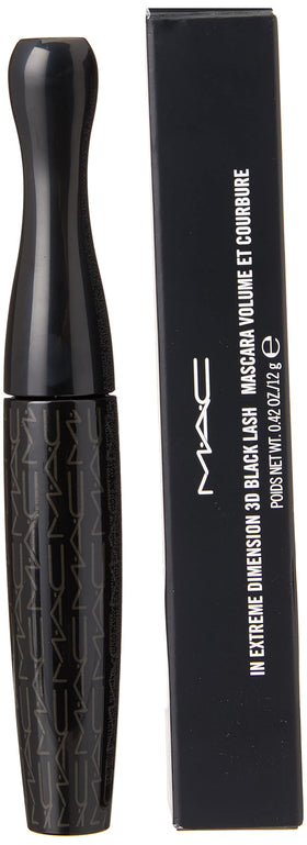MAC close-up of oversized brush, demonstrates full lash coating and separation