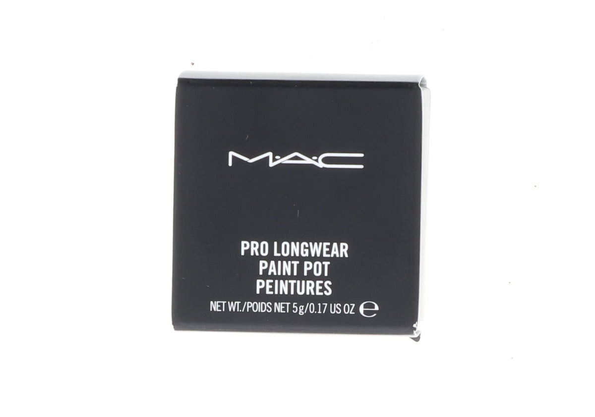 MAC Paint Pot Soft Ochre applied on eyelid in lifestyle shot for long-wear benefit