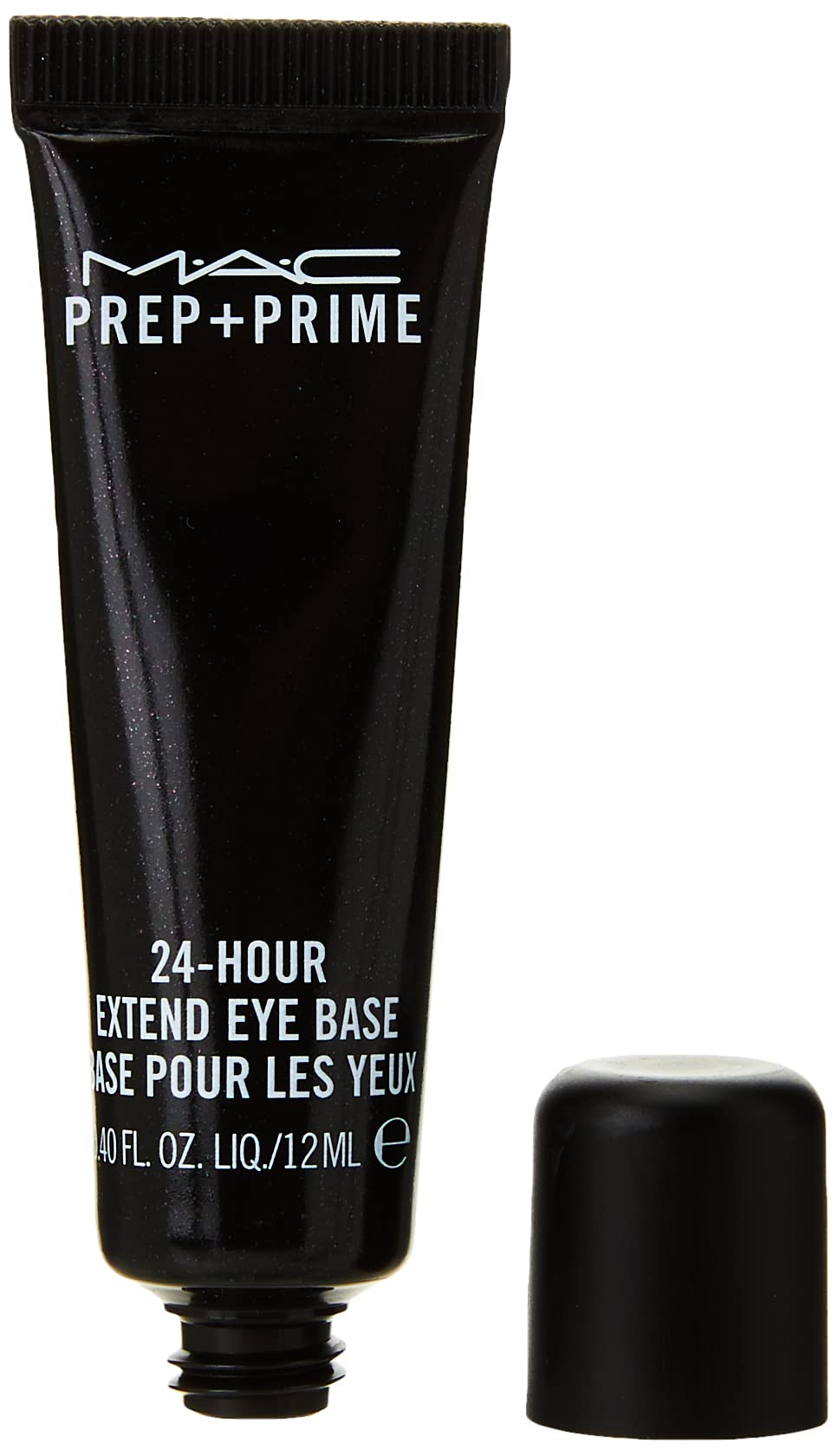 MAC primer applied on eyelid illustrating crease-free longer-lasting eyeshadow benefit