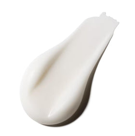 M.A.C Studio Fix Mattifine primer texture close-up demonstrating smooth matte finish