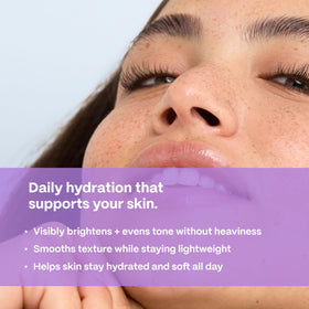 Mad Hippie moisturizer being dispensed to show absorbent consistency