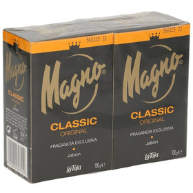 Magno bar held in hand to show size and travel-friendly benefit