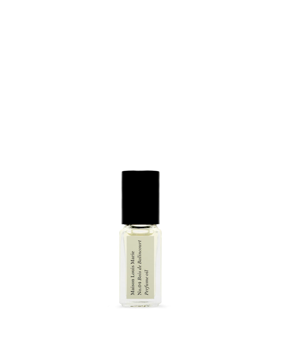 Maison Louis Marie No.04 front packaging showing label and compact bottle benefit travel-friendly