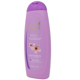 Maja applying lotion on arm showing fast absorption and visible hydration benefit