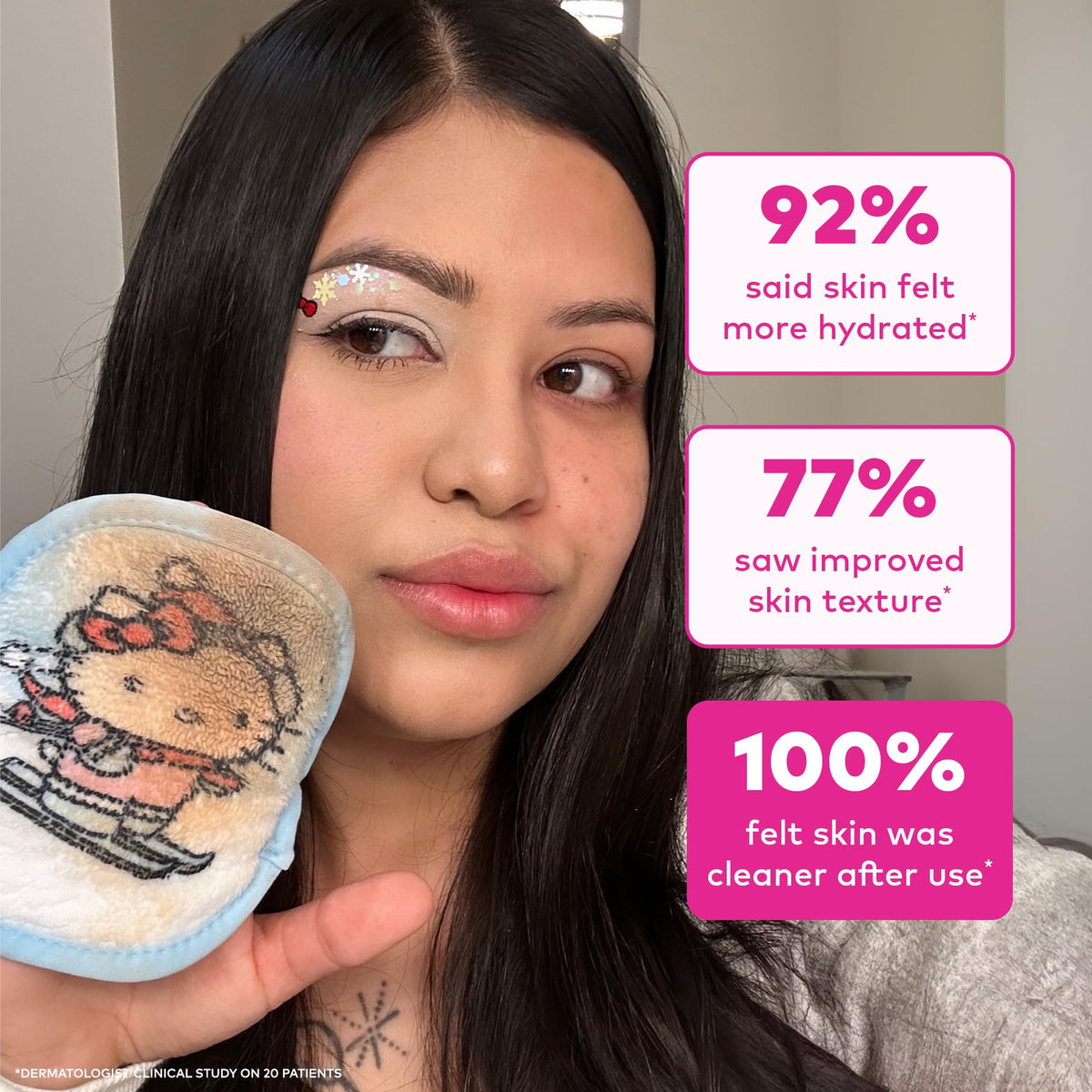 MakeUp Eraser size comparison with coin illustrating compact, travel-friendly benefit