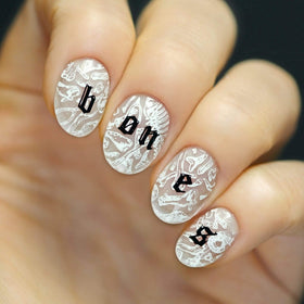 Swatches of Maniology black and white showing full opacity and coverage