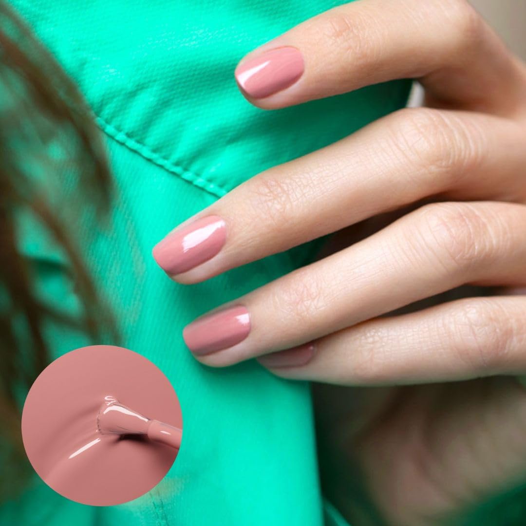 Manucurist brush detail demonstrating smooth application with precision