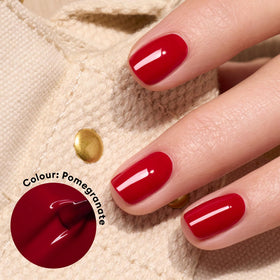 Manucurist brush stroke detail illustrating smooth application and even coverage benefit