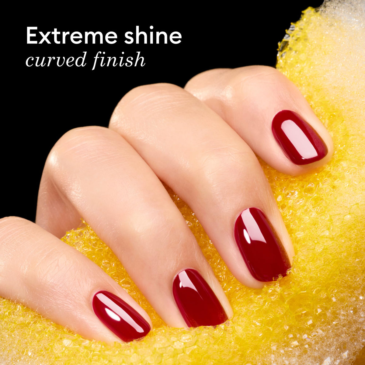 Manucurist Xtrem Flash curing under LED lamp demonstrating fast drying and long-lasting shine