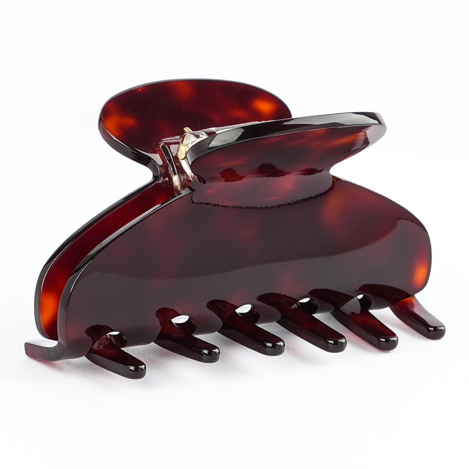 MAORULU front view of tortoise shell clip showing polished finish and style benefit
