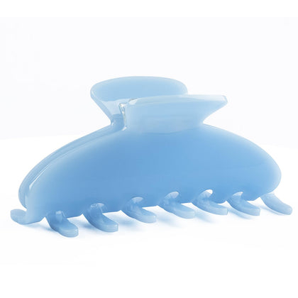 MAORULU front view baby blue claw clip showing sleek design and strong hold