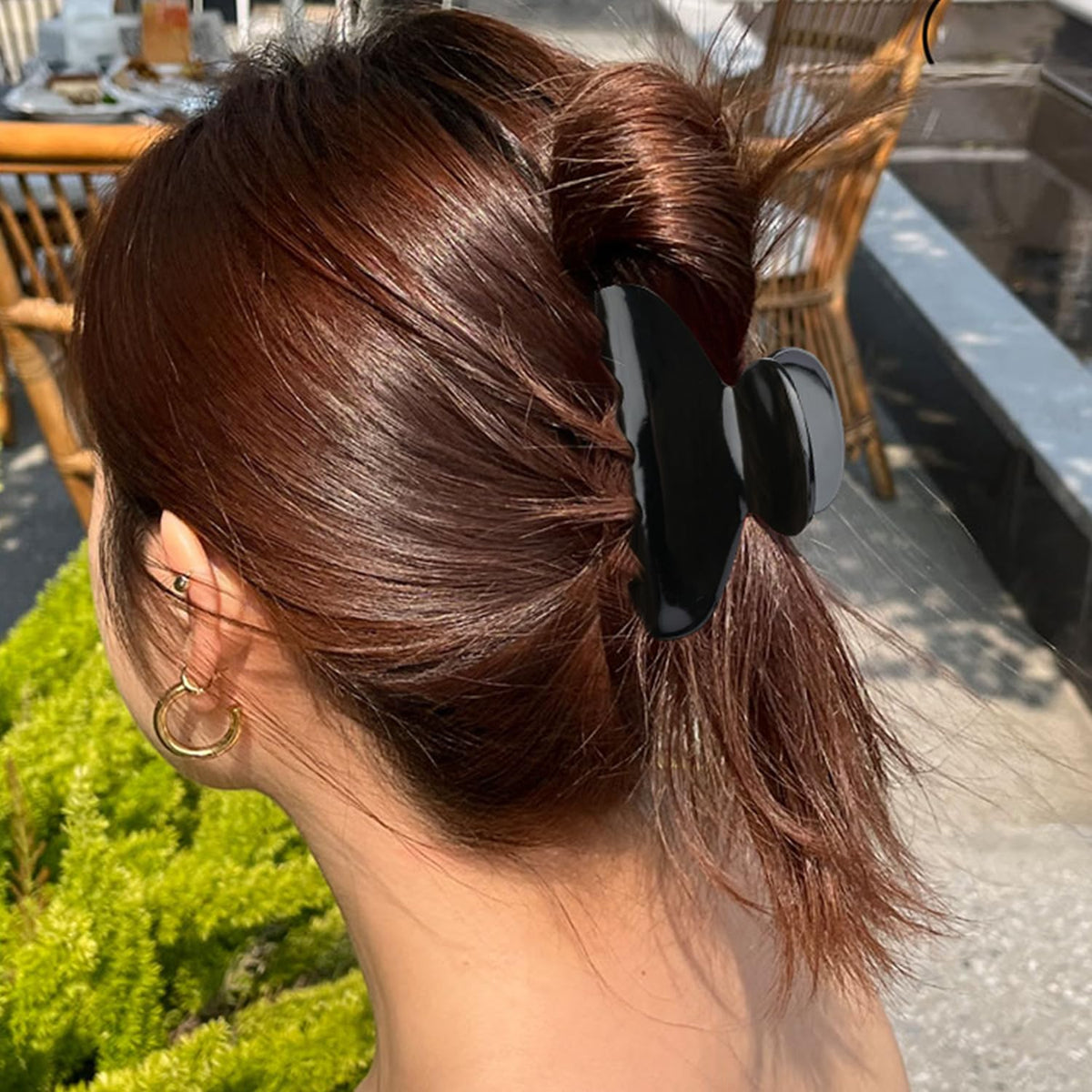 MAORULU clip in half-up hairstyle showcasing secure hold and polished style