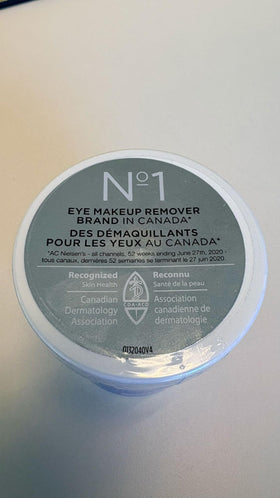 marcelle pad in use on closed eye gently removing long-wear makeup without tugging
