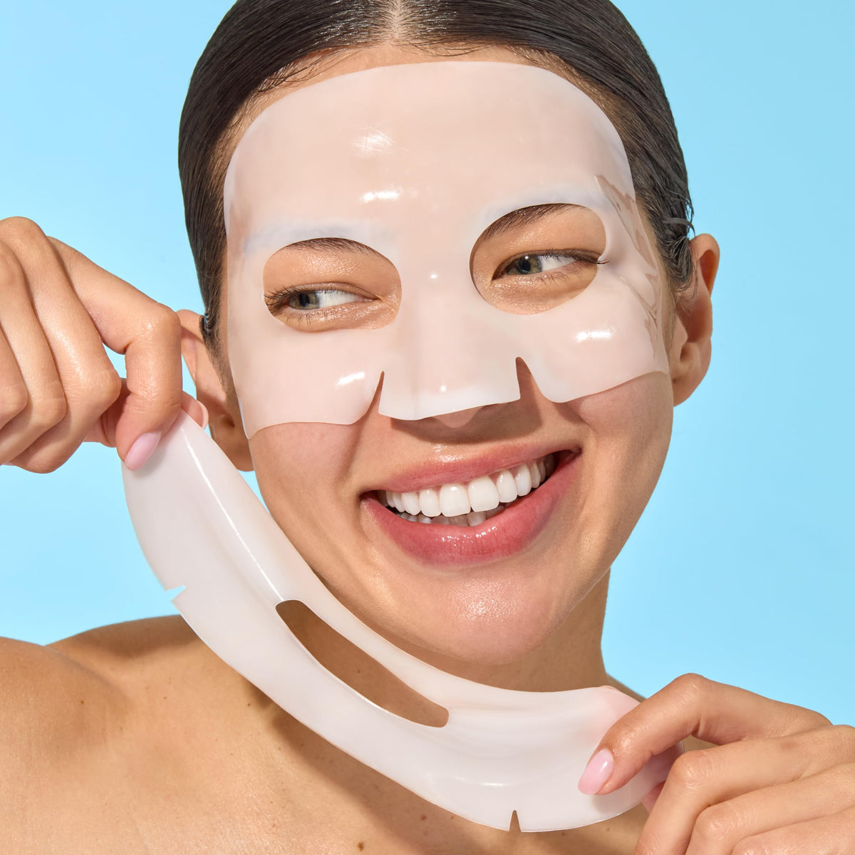 Mario Badescu serum droplets highlighting concentrated collagen and peptides