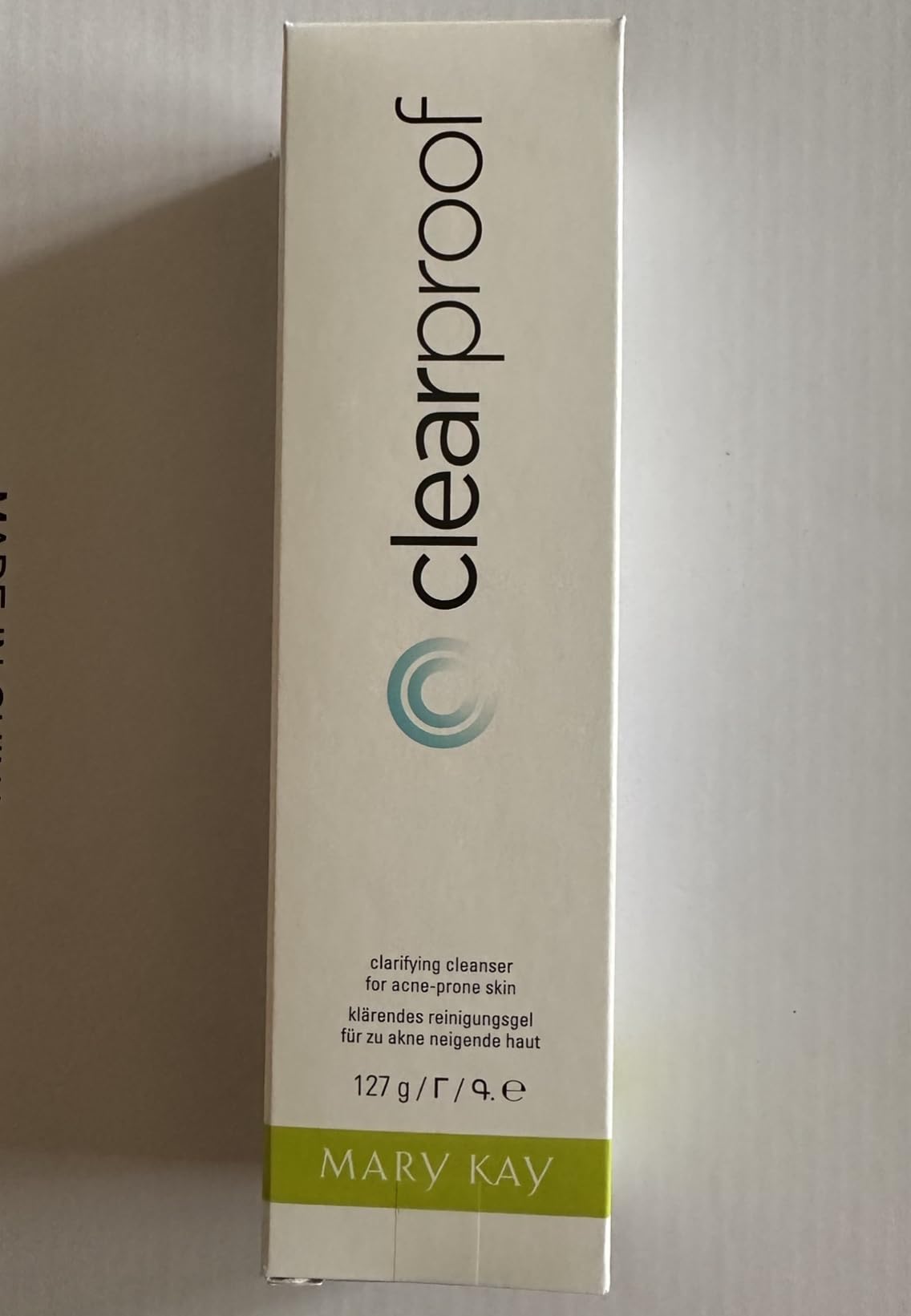 Mary Kay bottle label detail showing active 2% salicylic acid information