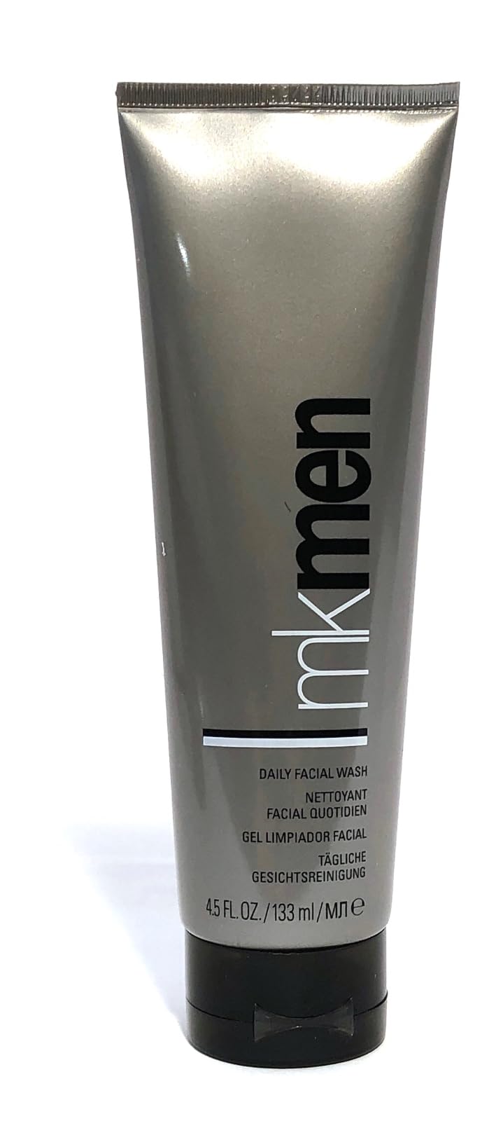 Mary Kay MK Men pump dispense close-up demonstrating easy control and mess-free use