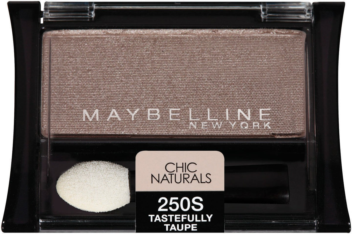 Maybelline Expert Wear front packaging showing compact pan and shade for easy selection