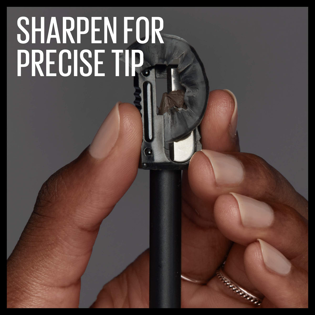 MAYBELLINE spoolie detail blending pigment for natural-looking brows