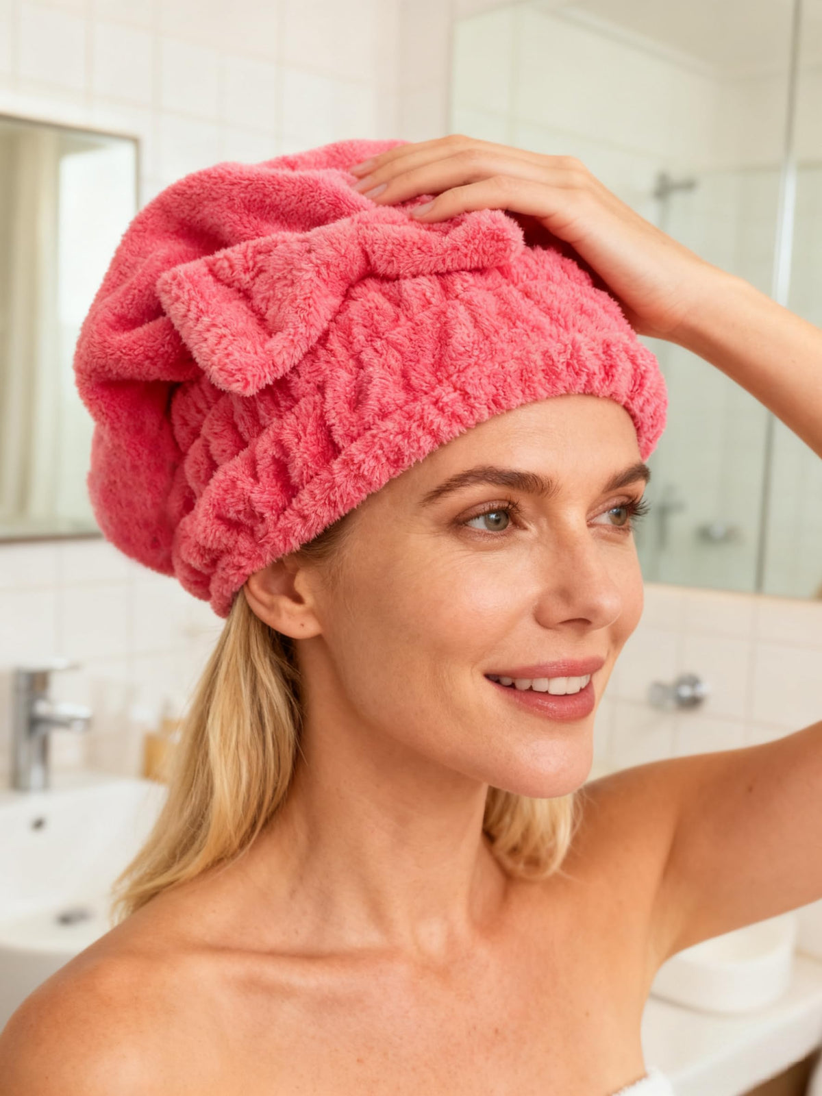 MAYOUTH bow-knot detail on turban showing secure, stylish closure for comfortable wear