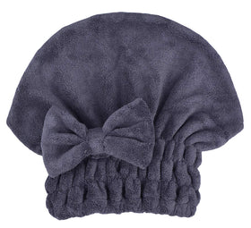 MAYOUTH turban in use on wet hair demonstrating hands-free drying and tidy styling