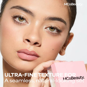 MCoBeauty under-eye baking demonstration providing crease-free concealer hold