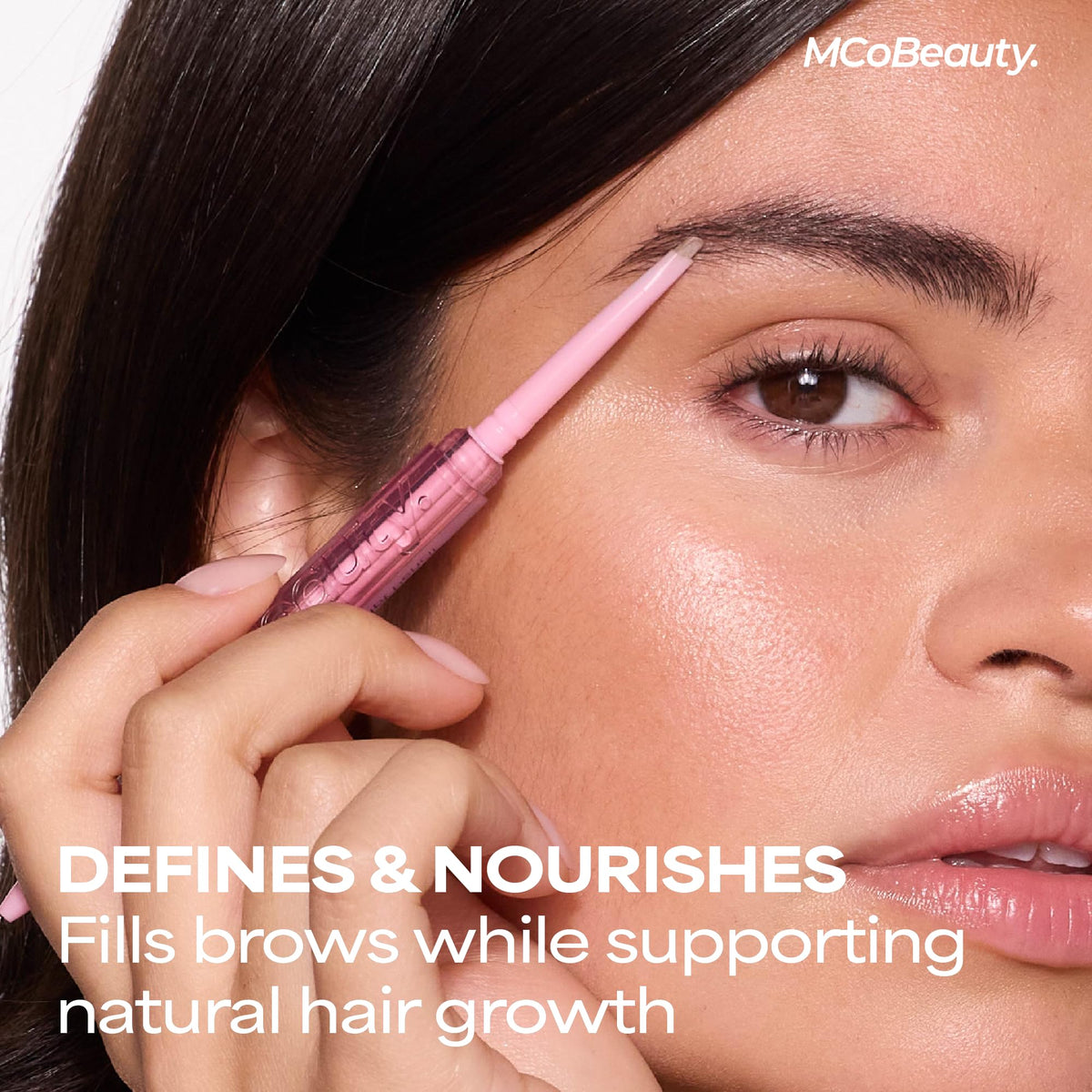MCoBeauty triangle tip close-up illustrating precise hair-like strokes for natural brows