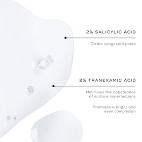 Medik8 tonic texture pouring from bottle to show lightweight, non-greasy benefit
