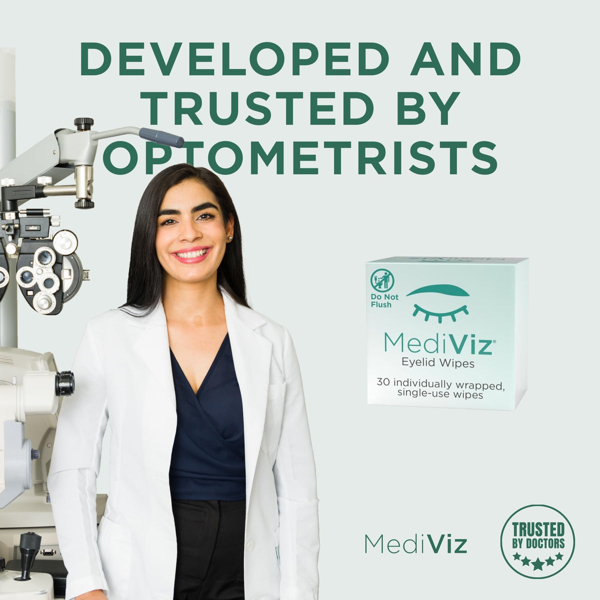 MEDIVIZ pack held in hand illustrating compact size and easy portability