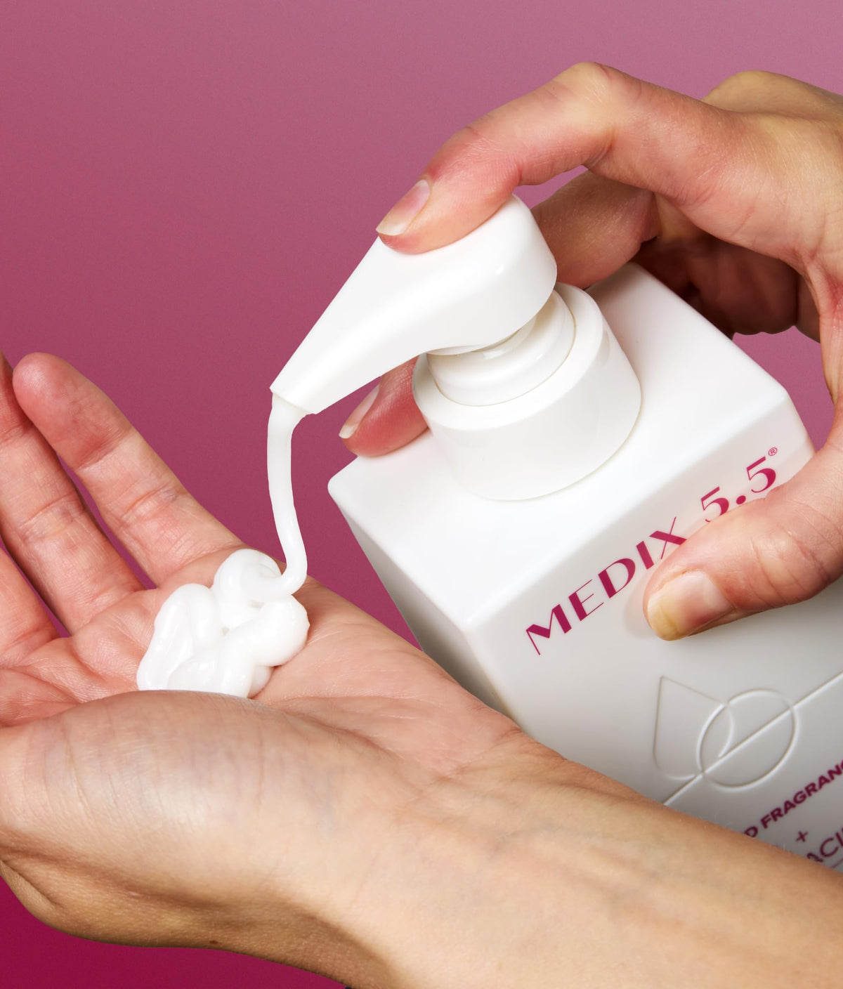 Medix 5.5 close-up label text showing dermatologist-tested and fragrance-free benefit