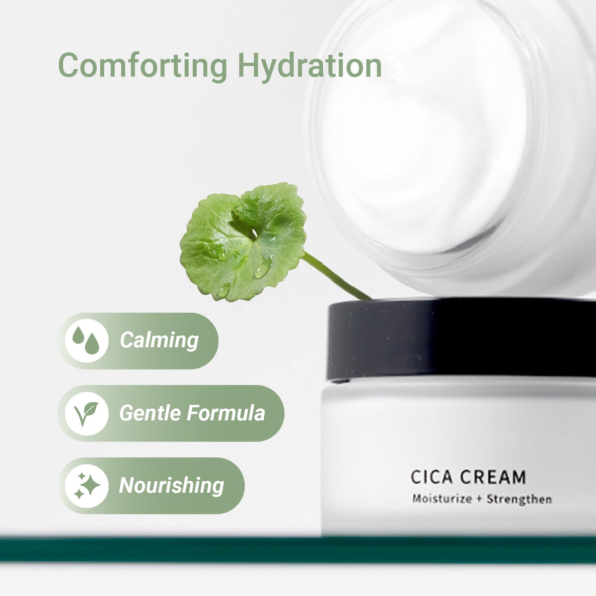Meebak Cica Cream texture close-up highlighting silky absorbency benefit